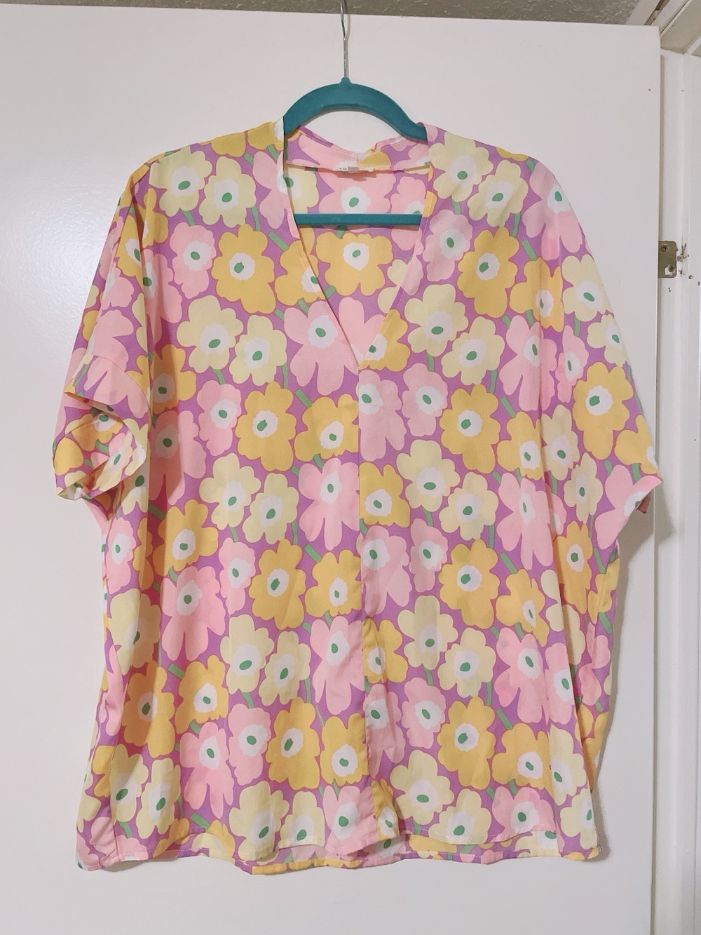 Jodifl Floral Cute Bright Colored Blouse Size M